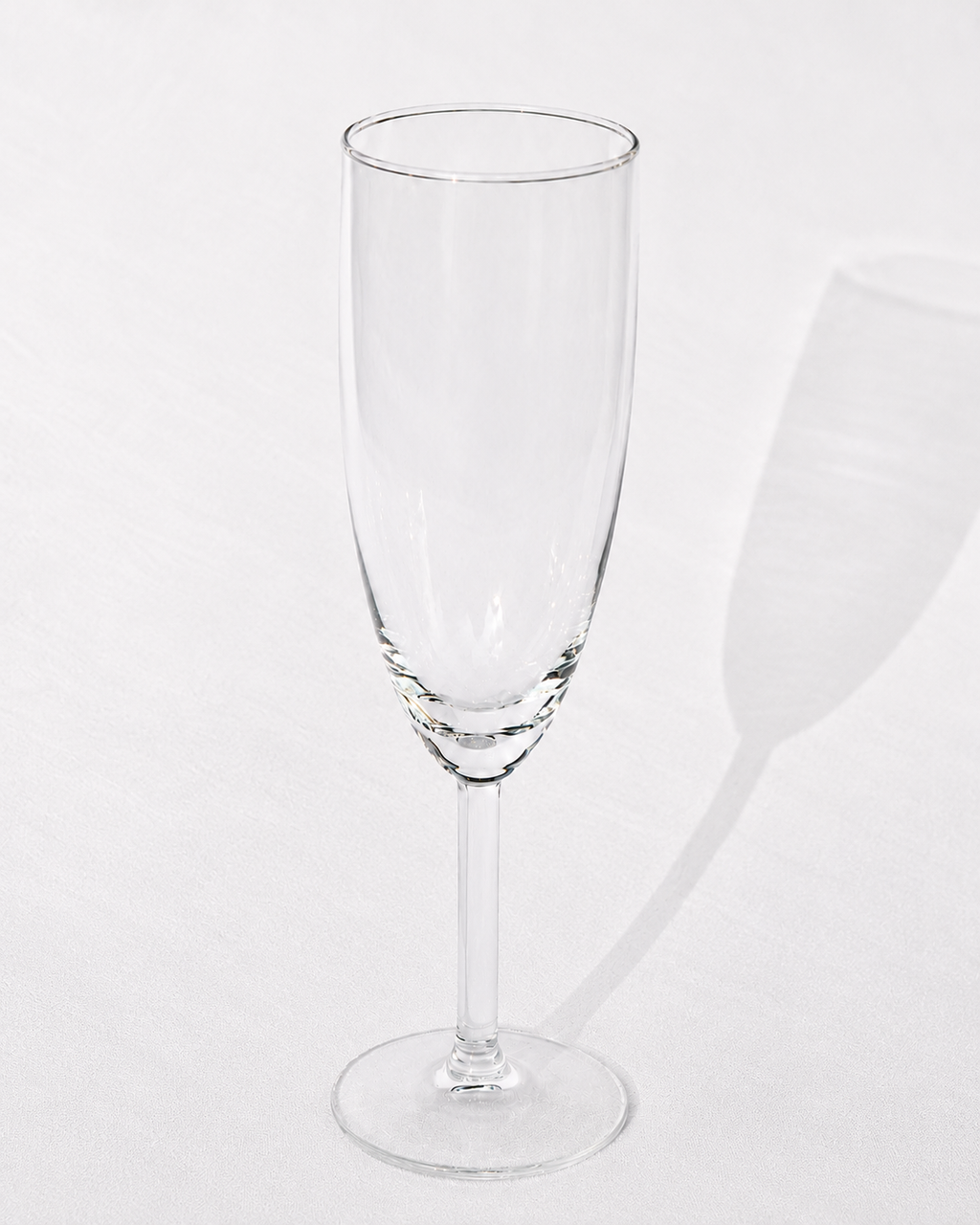Klares schlankes Sektglas mit 21 cl Fassungsvermögen